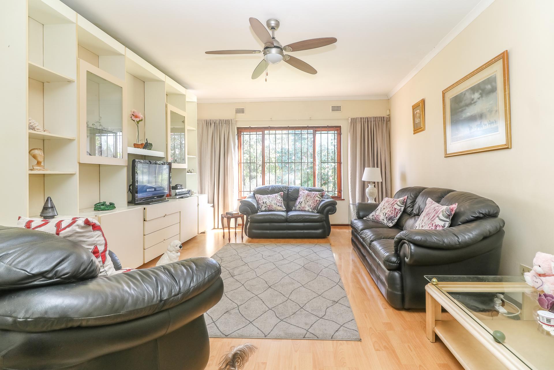 5 Bedroom House for Sale For Sale in Hillcrest KZN MR576