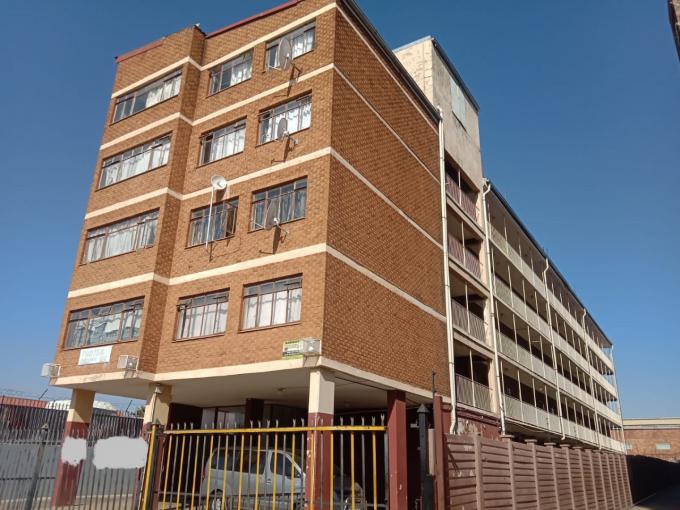 2 Bedroom Apartment for Sale For Sale in Pretoria West - MR576494