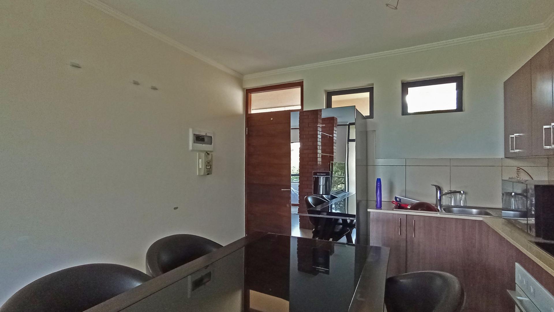 Kitchen - 5 square meters of property in Jackal Creek Golf Estate