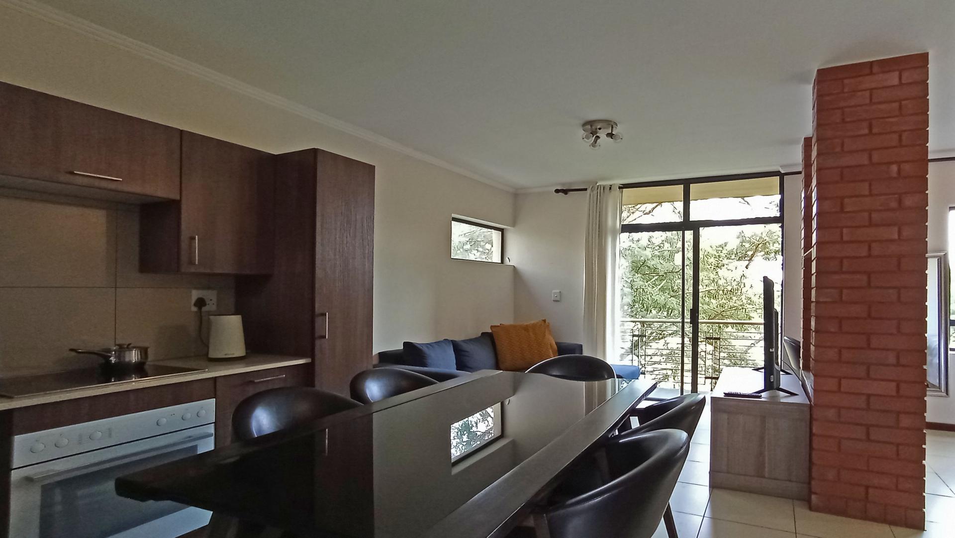 Kitchen - 5 square meters of property in Jackal Creek Golf Estate