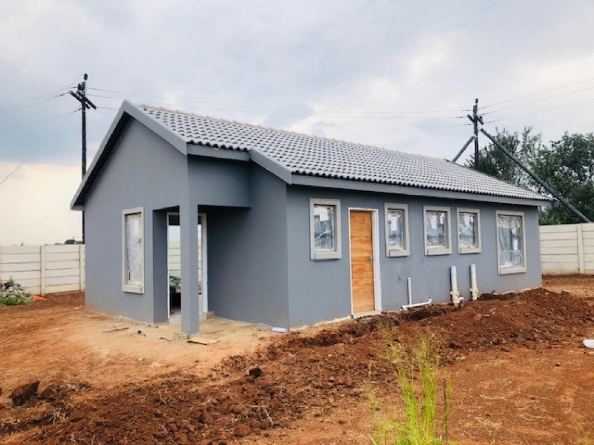  of property in Vosloorus