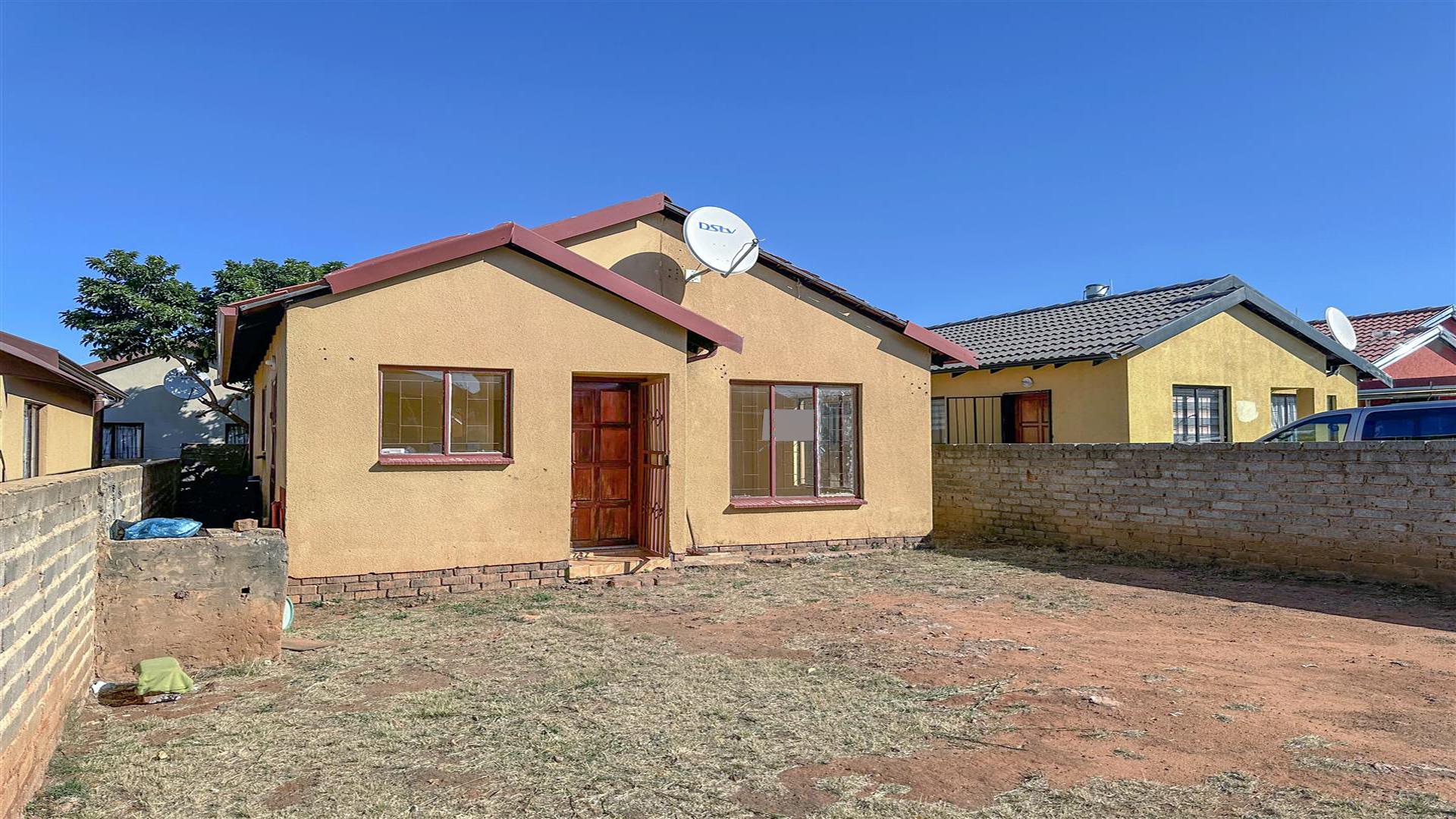 Front View of property in Soshanguve East