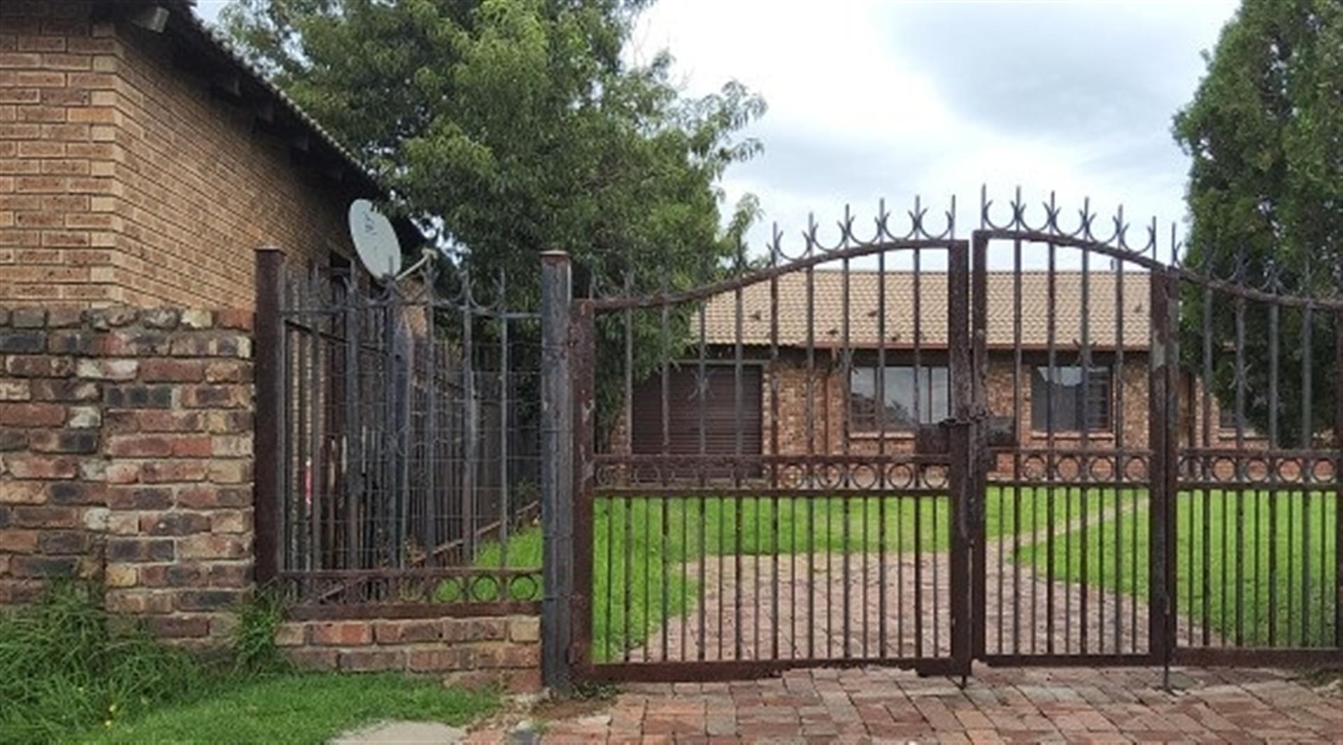 Front View of property in Wesselton