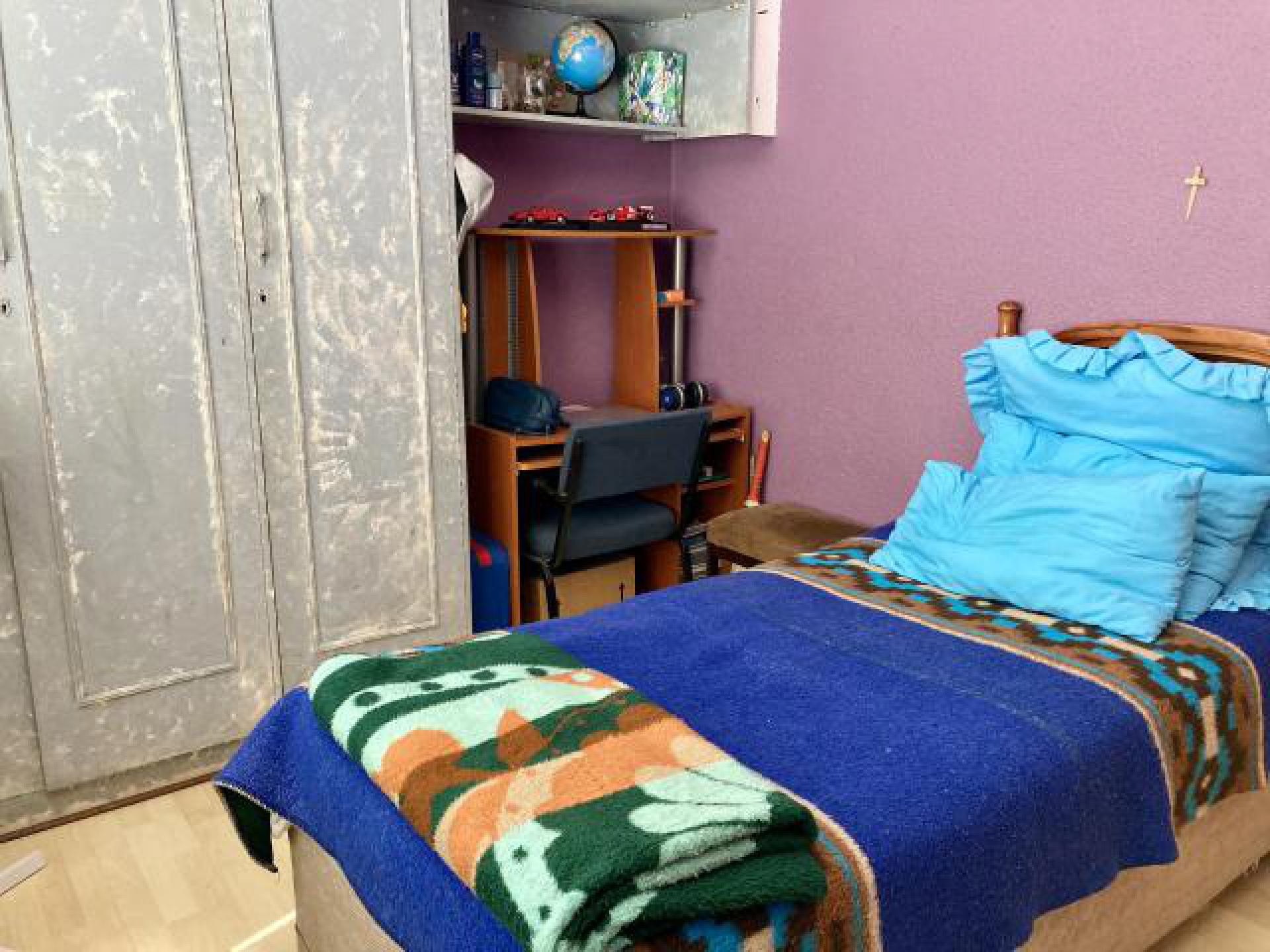 Bed Room 1 of property in Summerville