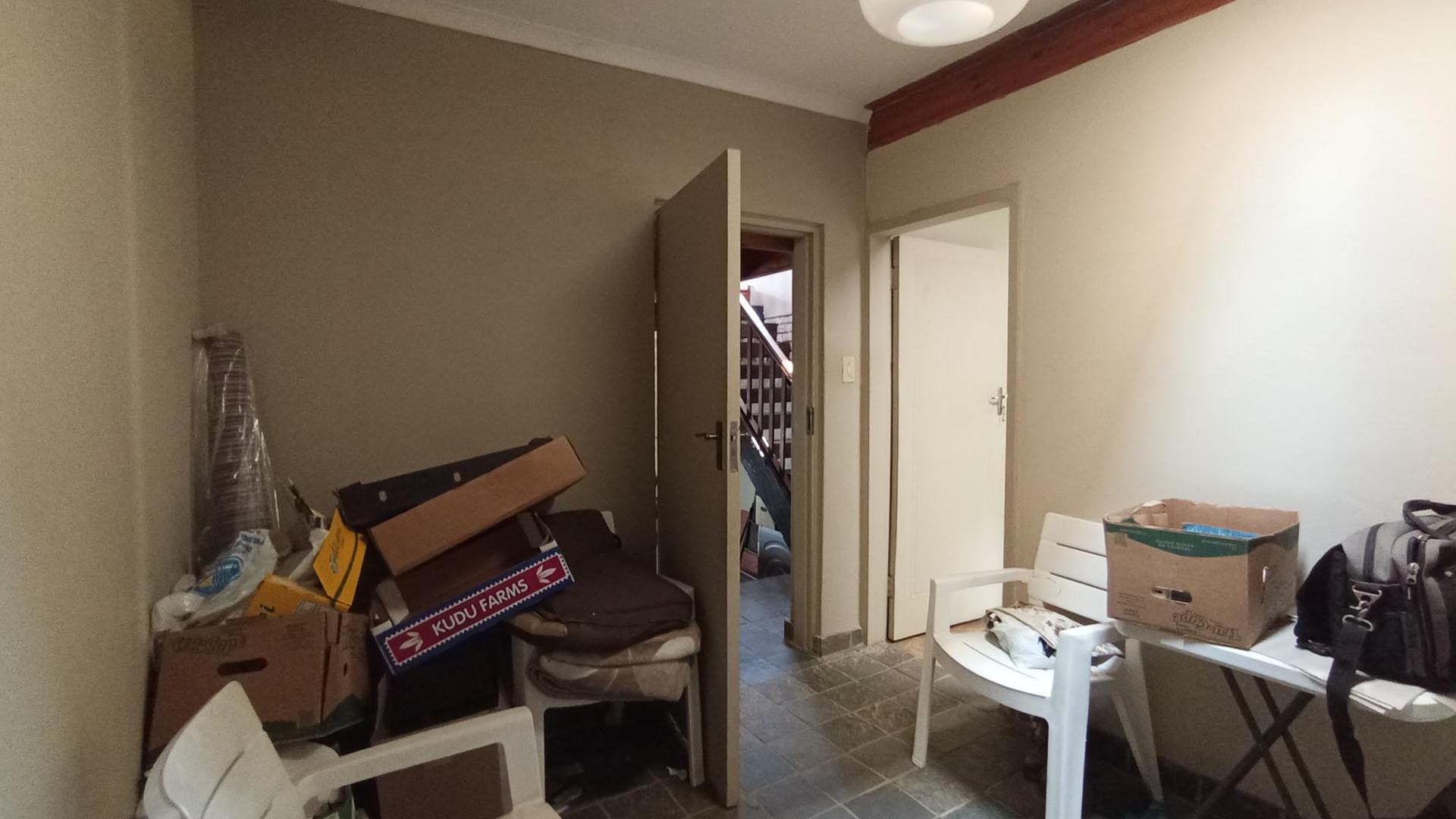 Spaces - 34 square meters of property in Waterkloof Ridge