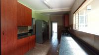 Kitchen - 30 square meters of property in Waterkloof Ridge