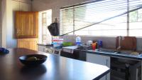 Kitchen - 22 square meters of property in Mayfield Park