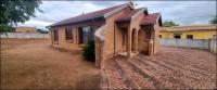 3 Bedroom 2 Bathroom House for Sale for sale in Bendor
