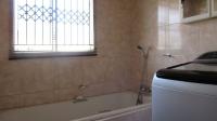 Bathroom 1 - 17 square meters of property in Protea Glen