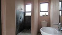 Bathroom 1 - 17 square meters of property in Protea Glen