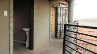 Balcony - 12 square meters of property in Protea Glen