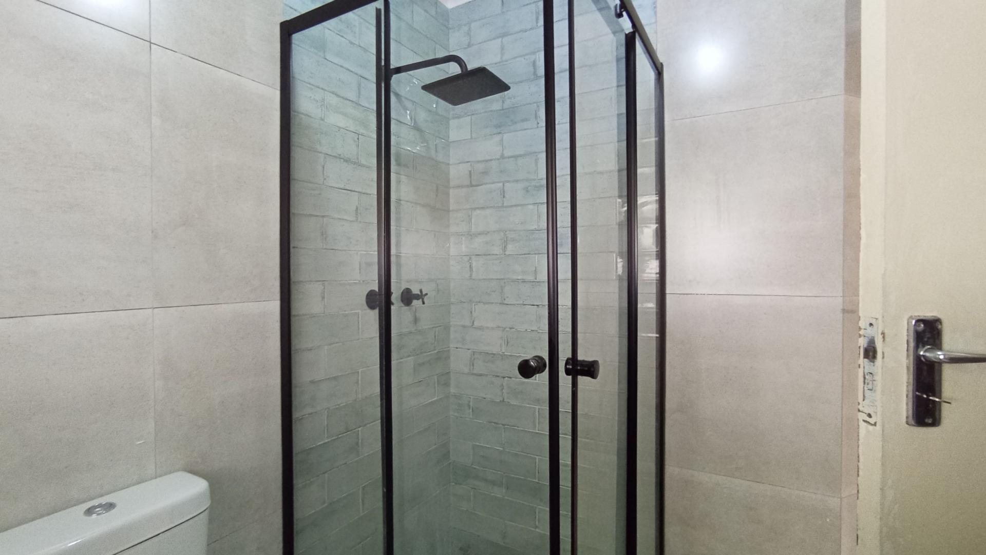 Bathroom 1 - 6 square meters of property in Northwold