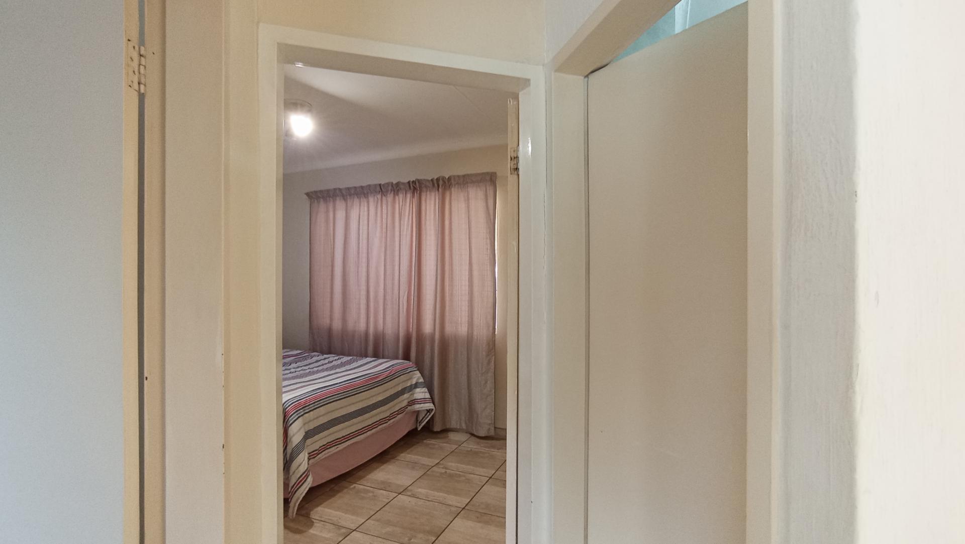 Spaces - 5 square meters of property in Northwold