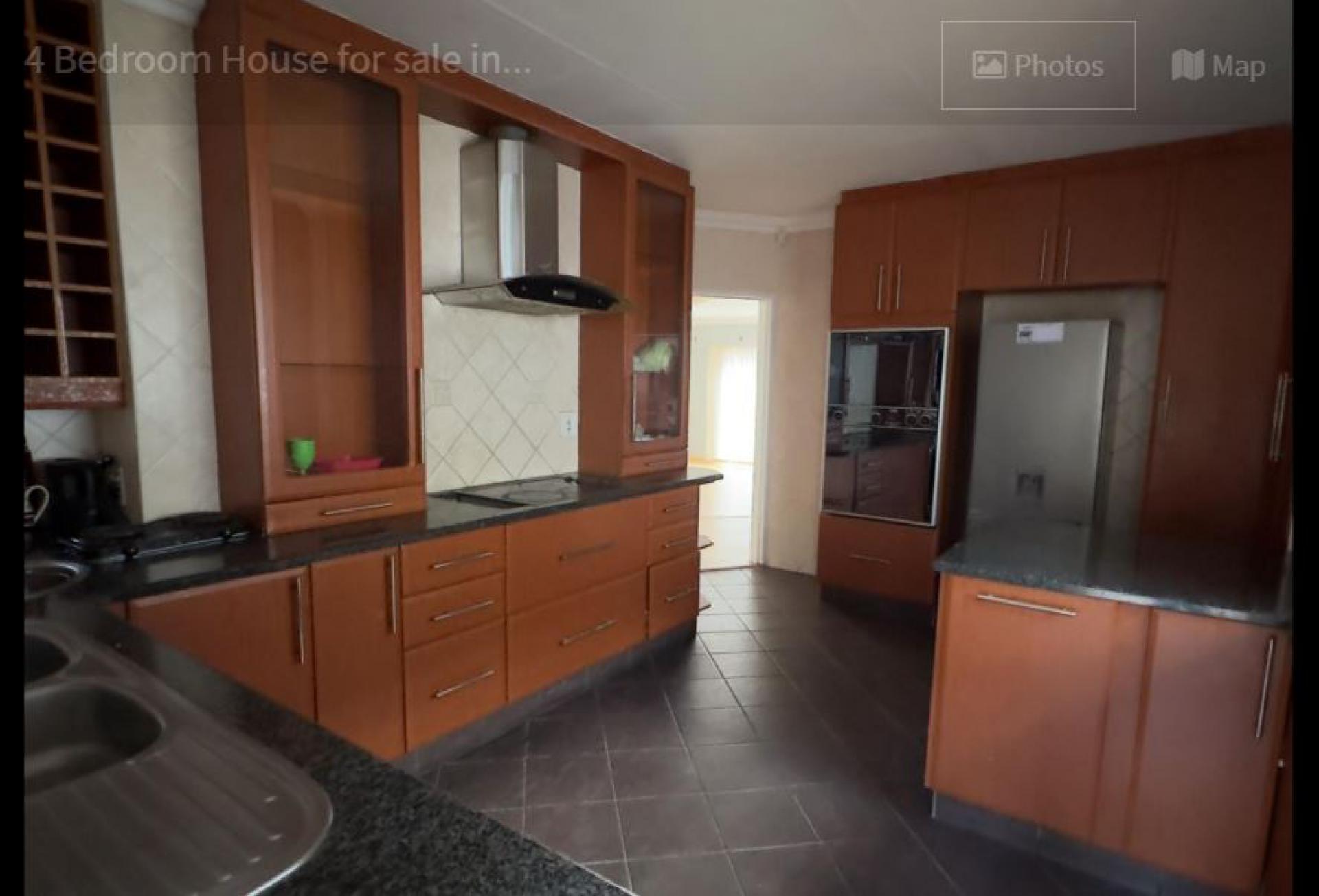  of property in Glenvista