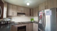 Kitchen - 7 square meters of property in Crystal Park