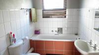 Bathroom 1 - 4 square meters of property in Northwold