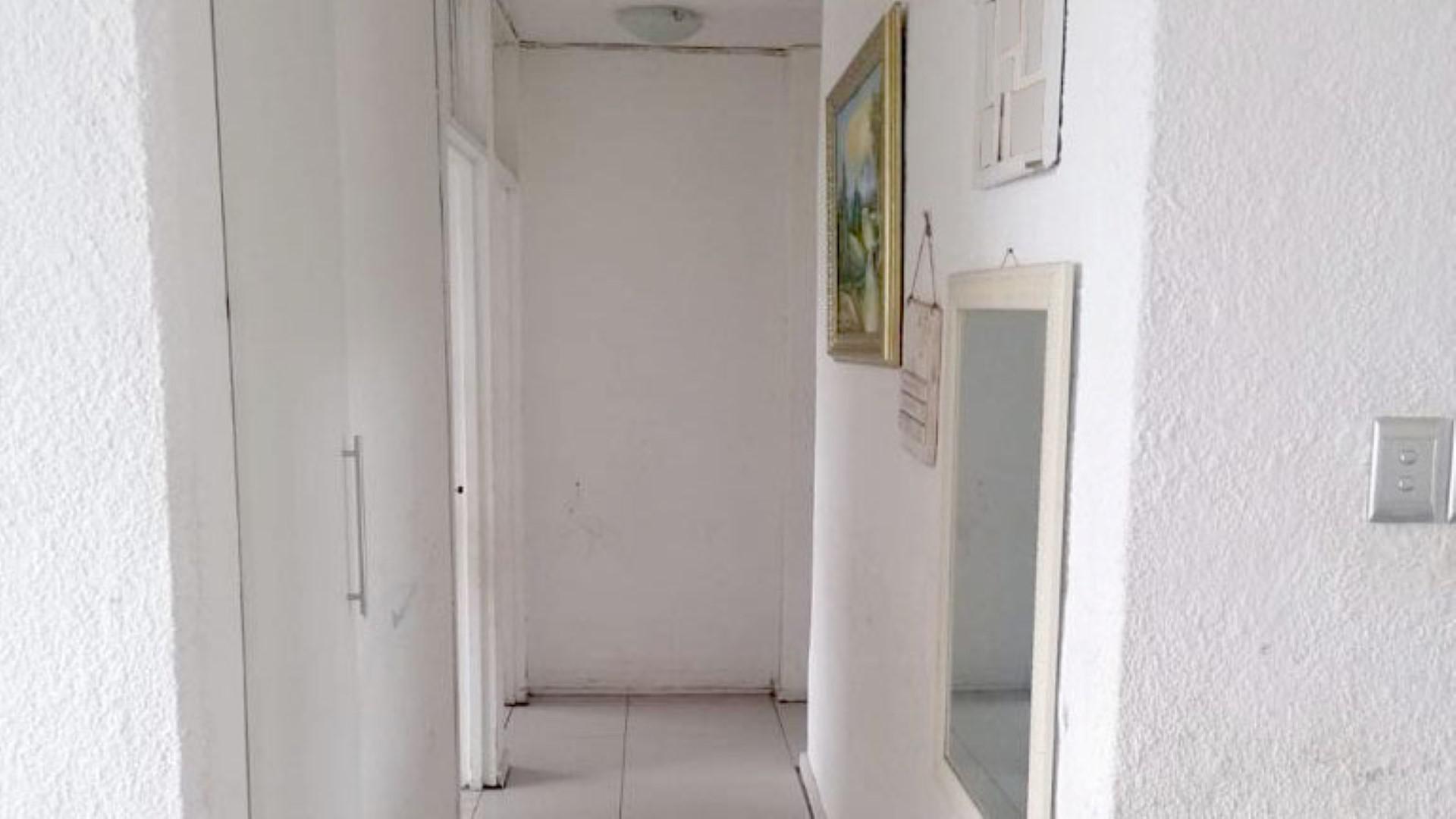 Spaces - 7 square meters of property in Paradise Valley