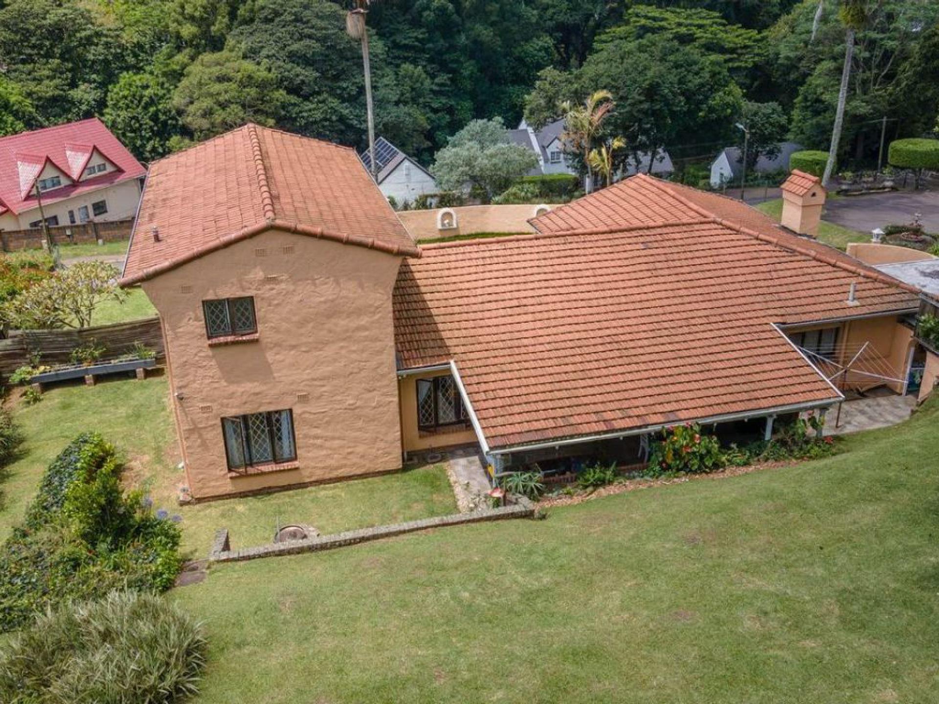  of property in Kloof 