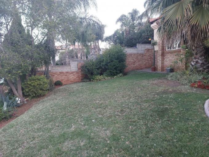 3 Bedroom House for Sale For Sale in Safarituine - MR577624