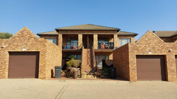 2 Bedroom Apartment for Sale For Sale in Brakpan - MR577686