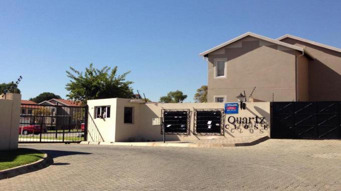 2 Bedroom Apartment to Rent in Ormonde - Property to rent - MR577693