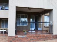 Front View of property in Meredale