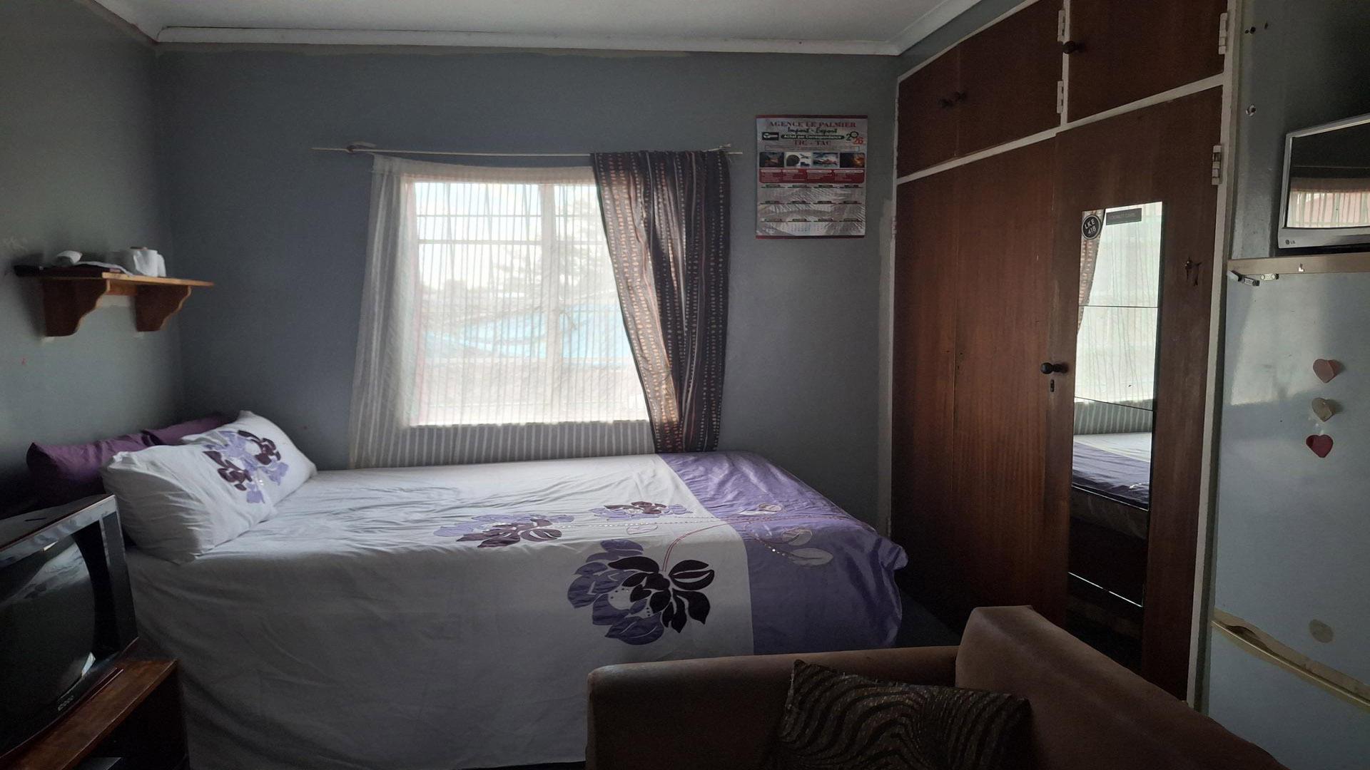 Bed Room 2 of property in Elsburg