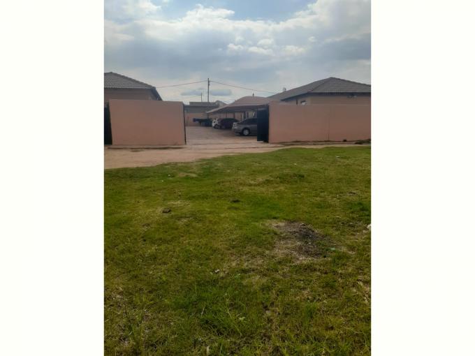 11 Bedroom House for Sale For Sale in Soshanguve - MR577942