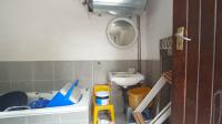 Bathroom 2 - 6 square meters of property in Witkoppen