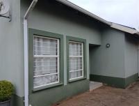 Front View of property in Salfin