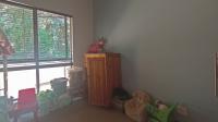 Bed Room 2 - 11 square meters of property in Northcliff