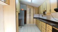 Kitchen - 21 square meters of property in Isipingo Hills