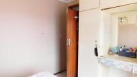 Bed Room 1 - 11 square meters of property in Isipingo Hills