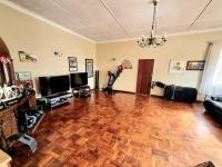  of property in De Deur