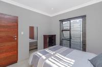 Bed Room 2 - 13 square meters of property in Mofolo Central