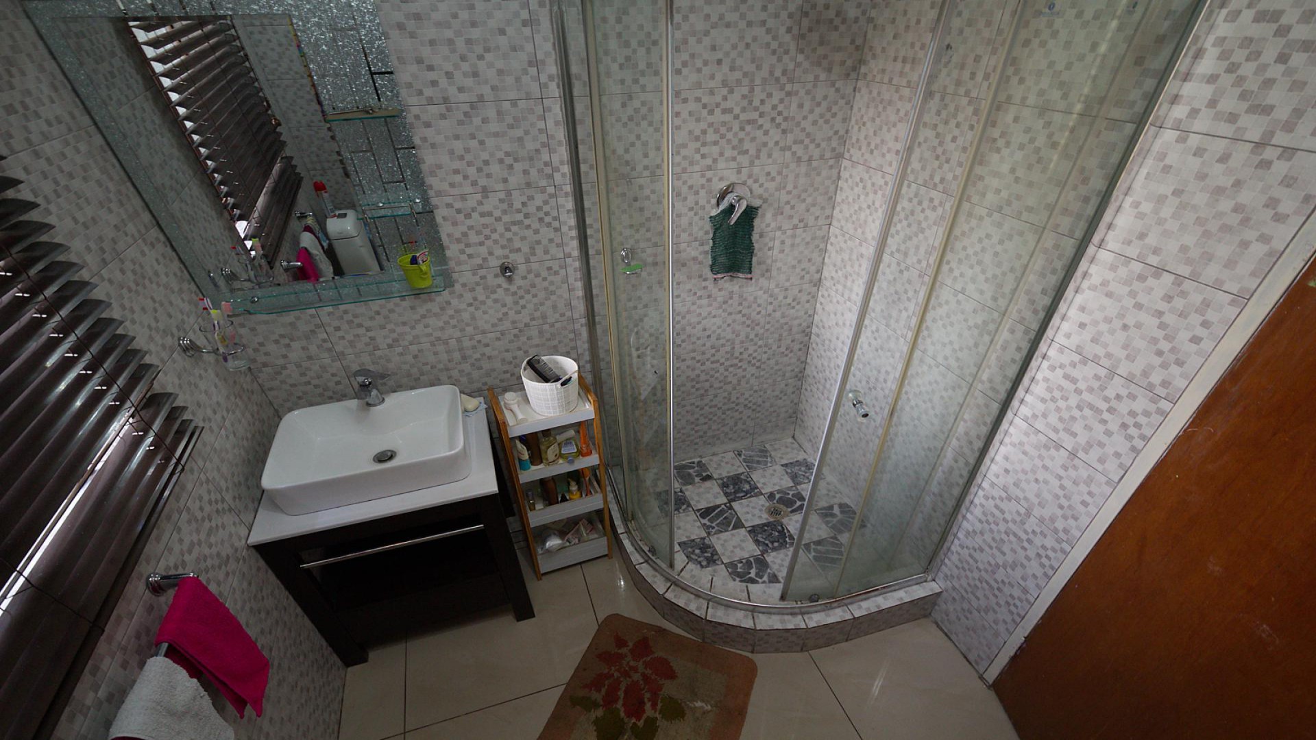 Bathroom 1 of property in Ermelo