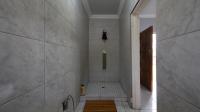 Bathroom 2 of property in Ermelo