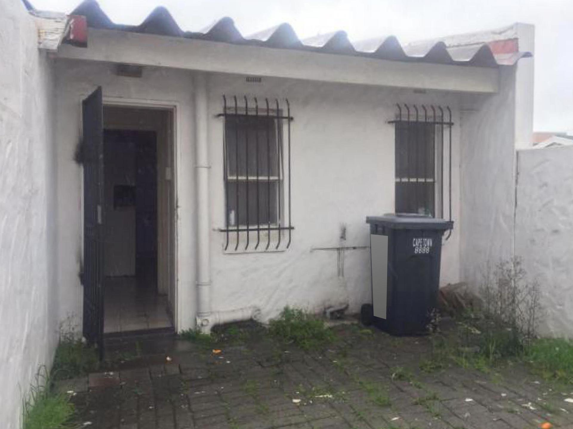 Front View of property in Khayelitsha