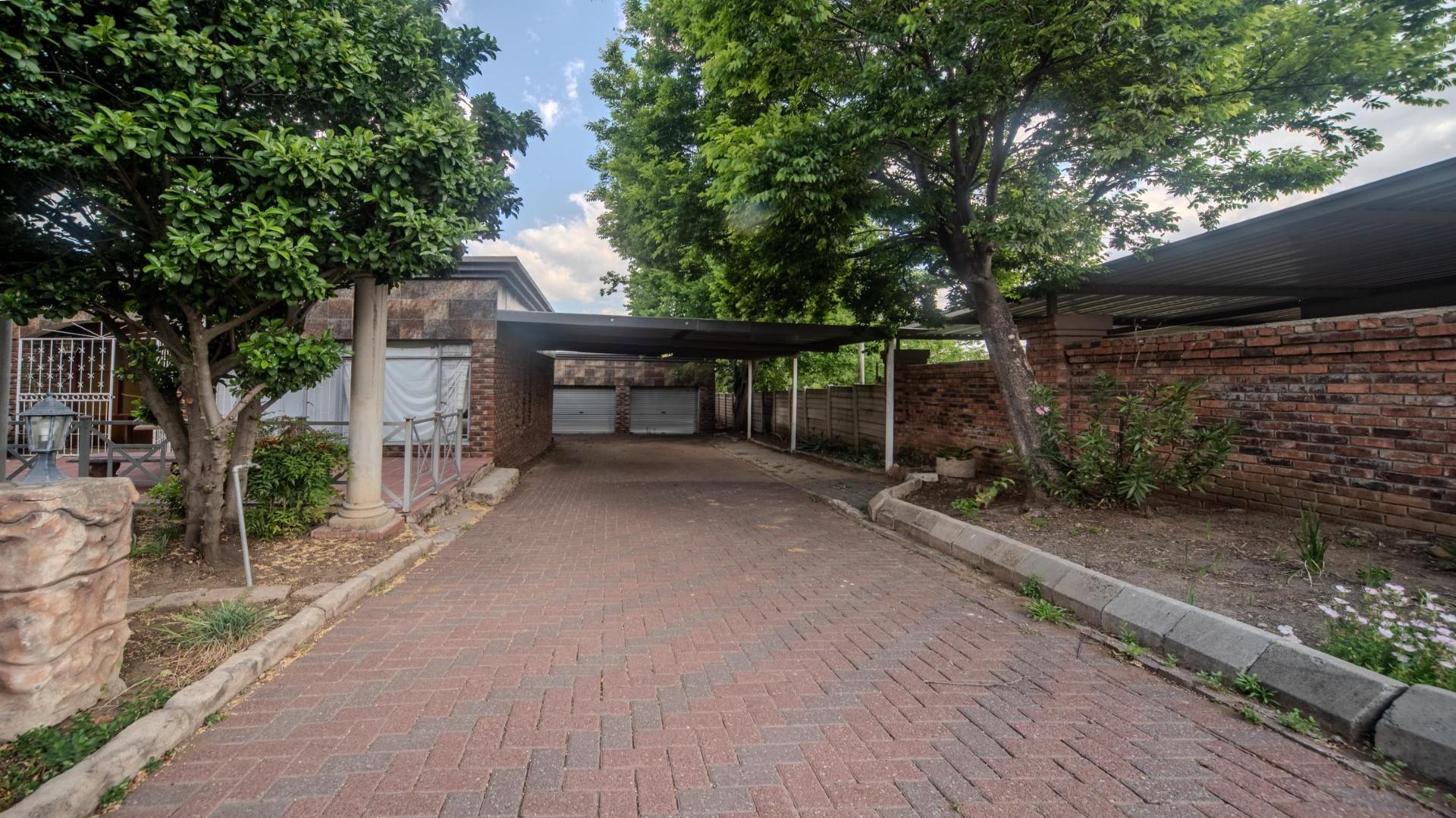 Front View of property in Standerton