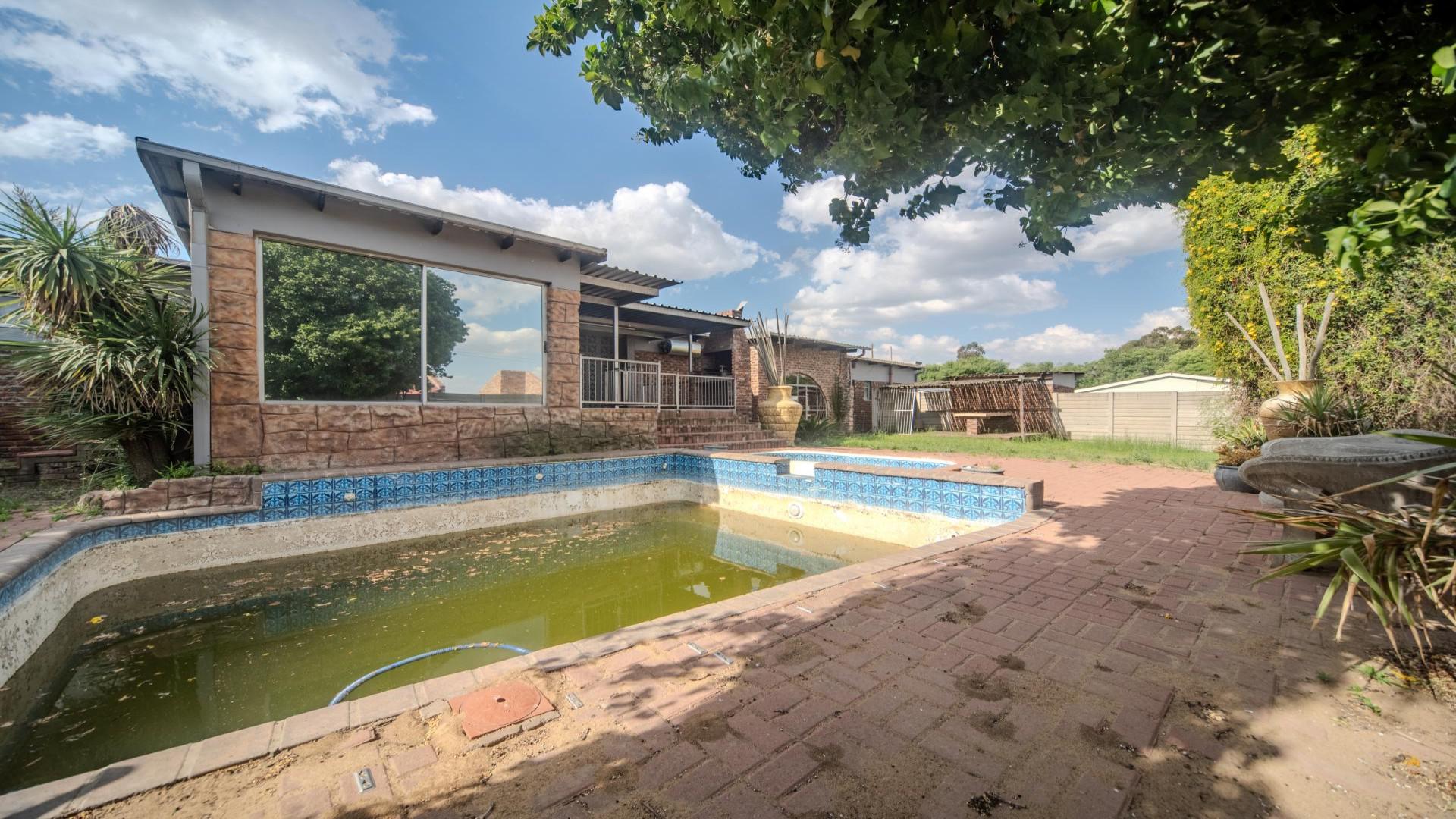 Backyard of property in Standerton