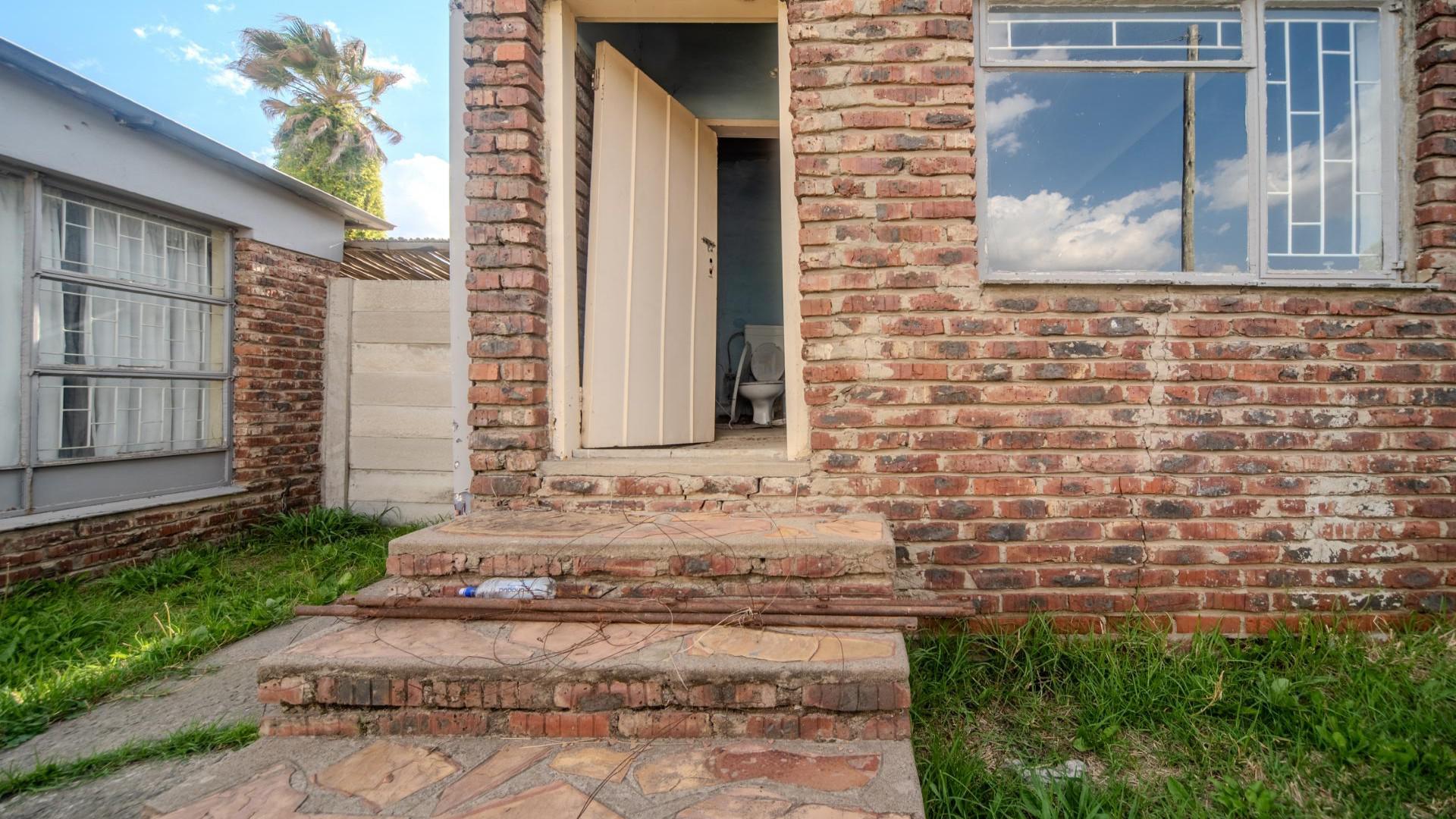 Patio of property in Standerton