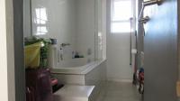 Main Bathroom - 5 square meters of property in Northgate (JHB)