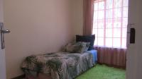 Bed Room 2 - 11 square meters of property in Northgate (JHB)