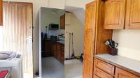 Kitchen - 8 square meters of property in Newlands East