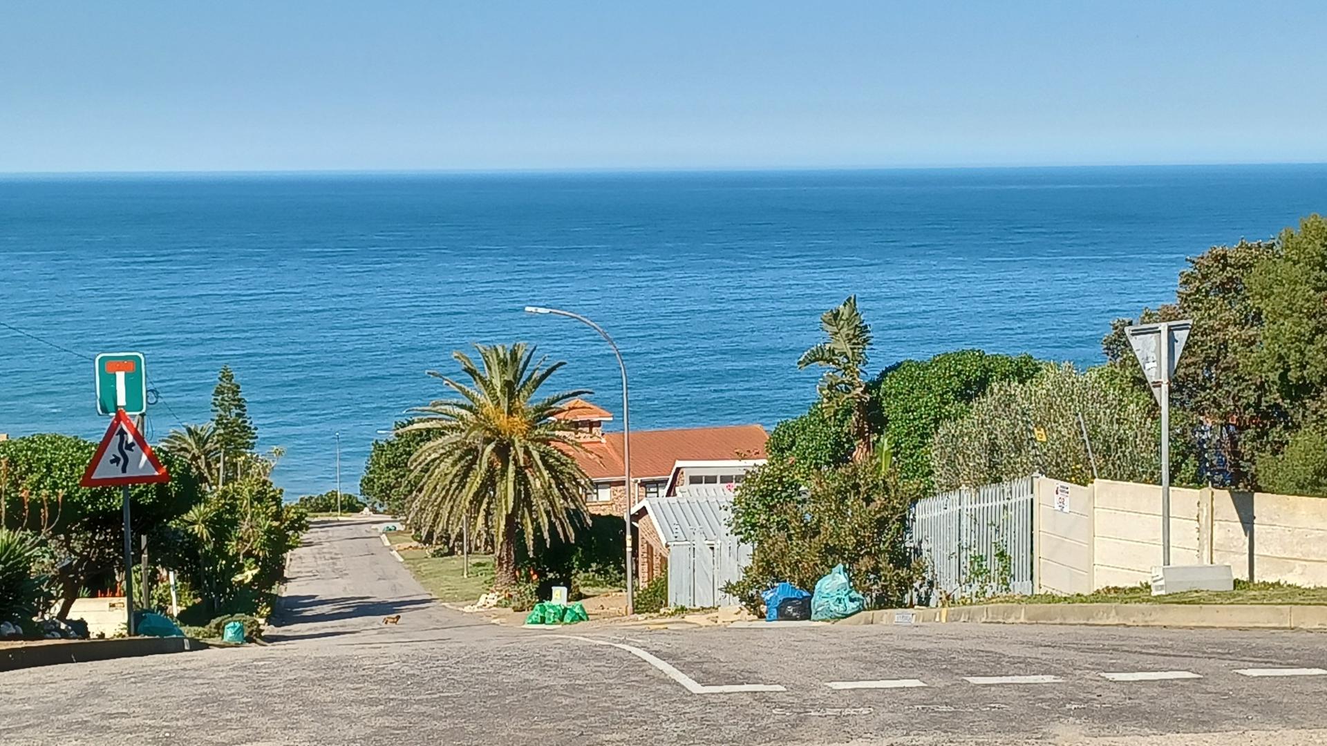 3 Bedroom House for Sale For Sale in Dana Bay MR579052 M