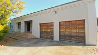 Front View of property in Fochville