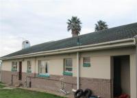 Front View of property in Manor Heights