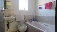 Bathroom 1 - 4 square meters of property in Jabulani