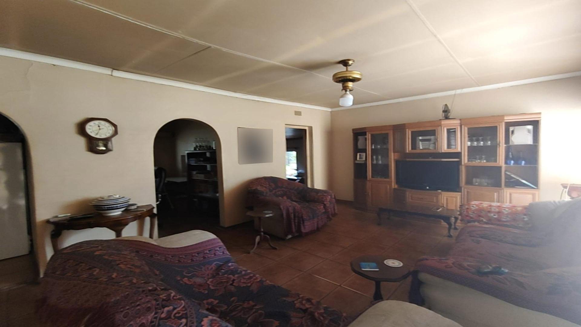 Lounges of property in Sunair Park