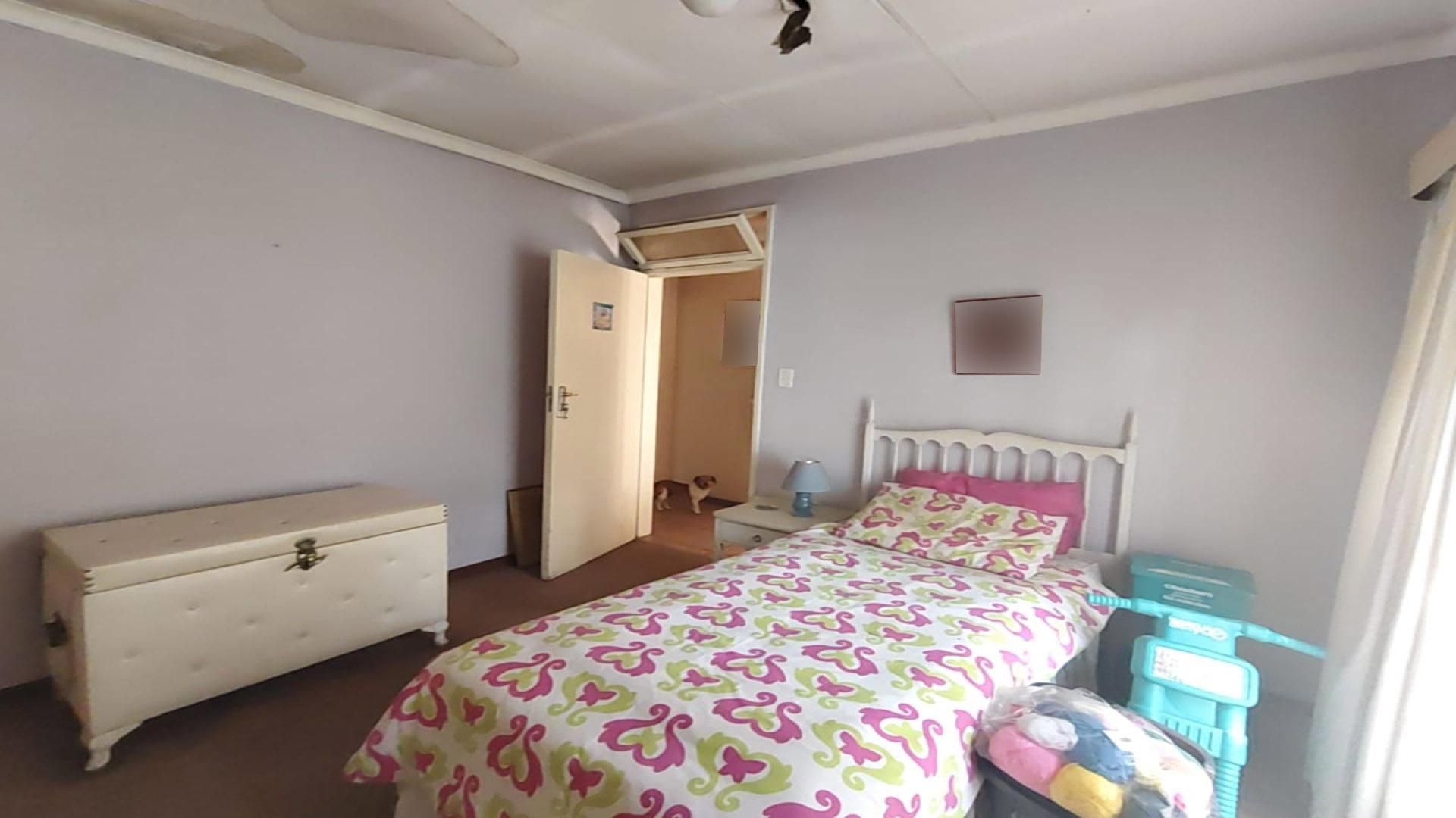 Bed Room 2 of property in Sunair Park